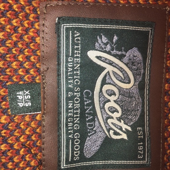 Vintage Roots 80% lambs wool wrap/cardigan - Picture 6 of 6